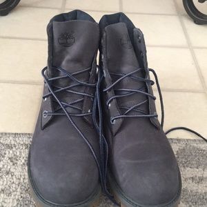 Grey timberlands